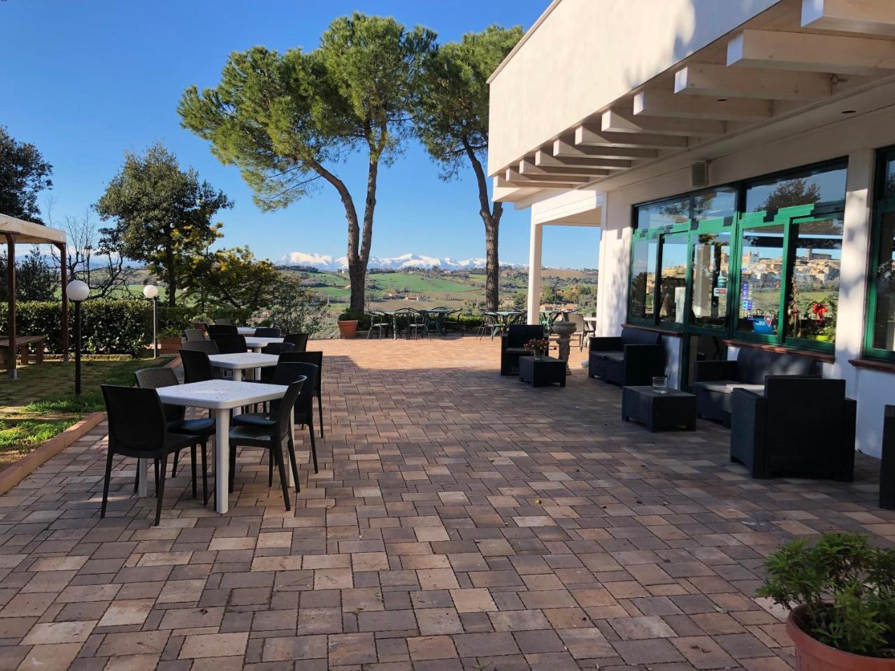 Casablanca Hotel 西维尔诺瓦·马尔凯 外观 照片
